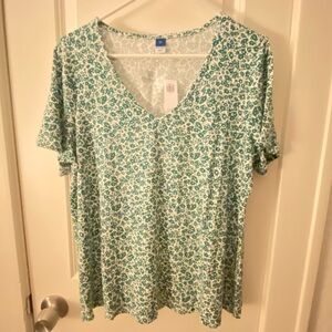 Old Navy luxe green and white floral, size L.